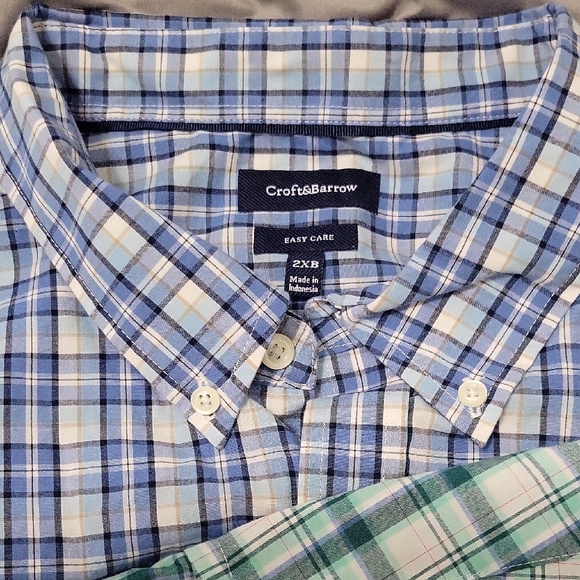 Croft & Barrow Men's Checkered Button-Down Shirts - Blue and Green - Picture 2 of 3